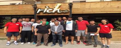 Basket tak�m�na moral kahvalt�s�