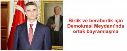 Bayramla�ma Demokrasi Meydan�'nda