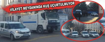 V�LAYET MEYDANINDA KU� U�URTULMUYOR