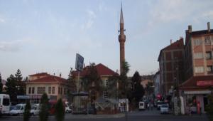 64 YILLIK CAM� YIKILIYOR