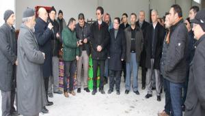 KAPALI PAZAR DUALARLA A�ILDI