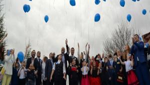 �ZEL E��T�M ��RENC�LER� DOYASIYA E�LEND�