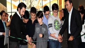 NARVEN'DE YA�LI BOYA RES�M SERG�S� A�ILDI