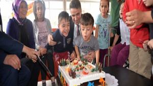 �ZEL �OCUKLAR Z�YARET ED�LD�