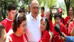 Ba�kan Y�lmaz:�Daha g��l� olmak i�in engel tan�mamakta kararl�y�z�