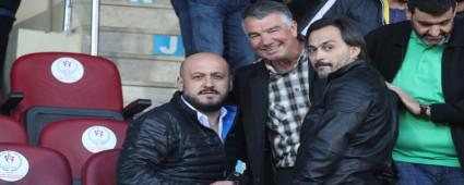 ABDULLAH BA�KAN'DAN TAM DESTEK