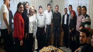 Biz onlar�n sesi, kula��y�z