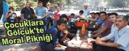 �ocuklara G�lc�k'te Moral Pikni�i