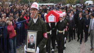 �ehit Y�zba�� son yolculu�una u�urland�