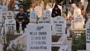 Mezarl�klarda hatim duas� yap�lacak
