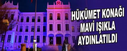 H�K�MET KONA�I MAV� I�IKLA AYDINLATILDI