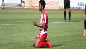 Kral yar��� b�rakm�yor