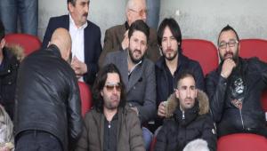 BOLUSPOR�A ESK� FUTBOLCULARINDAN DESTEK
