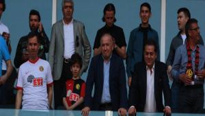 BA�KAN �ARIK�I�DAN K�F�R TEPK�S�