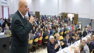 Her g�n y�zlerce ki�iye iftar veriliyor