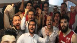 DEV ADAMLAR GAL�B�YET SER�S�N� 3�E �IKARDI