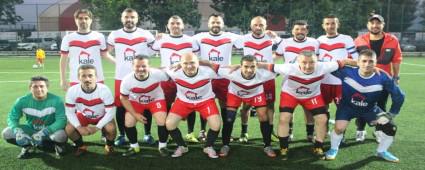 KALE YAPI �EYREK F�NALDE