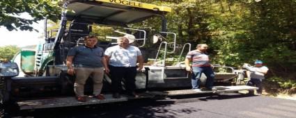 Ta�kesti-Abant yolu asfaltlan�yor