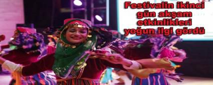 Festivalin ikinci g�n ak�am etkinlikleri yo�un ilgi g�rd�