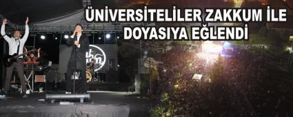�N�VERS�TEL�LER ZAKKUM �LE DOYASIYA E�LEND�
