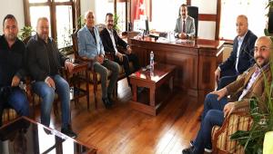 BOLUSPOR'DAN VAL� YARDIMCILARINA Z�YARET
