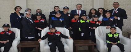 POL�S HAFTASI �ZEL �OCUKLARIMIZLA DAHA DA ANLAMLI