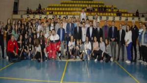 BA�B�\'DE �N�VERS�TE ��� BASKETBOL TURNUVASI D�ZENLEND�