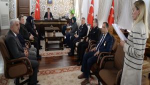 �ziz �ehitlerimizin Ailelerine Devlet �v�n� Madalyalar� Verildi