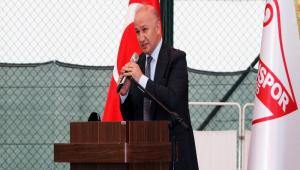 Ba�kan �ar�kc�\'dan teknik direkt�r a��klamas�