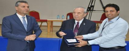 E��T�MDE �Y� �RNEKLER KONFERANSI BOLU\'DA GER�EKLE�T�R�L�YOR