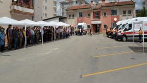  3 �L�EYE DAHA AMBULANSLAR TESL�M ED�LD�