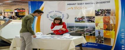 BA�B�, H�GHWAY\'DE TANITIM VE REHBERL�K STANDI A�TI