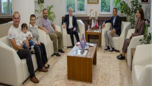 A��k Kap� G�r��meleri Devam Ediyor