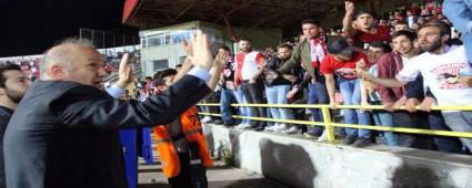 Ba�kan �ar�k�� taraftar�n tepkisini hakl� buldu