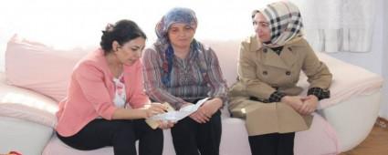 �eng�l �mit Hane Ziyaretlerine Devam Ediyor