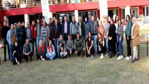 BA�B� ��RENC� TOPLULUKLARI ALADA� DA BULU�TU