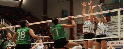 SULTANLAR EV�NDE MA�LUP