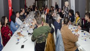 BA�B� ��renci Topluluk Ba�kanlar� Tan��ma ve Dayan��ma Yeme�ine Kat�ld�