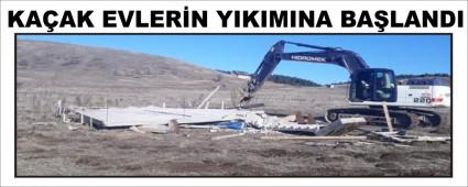 KA�AK EVLER�N YIKIMINA BA�LANDI