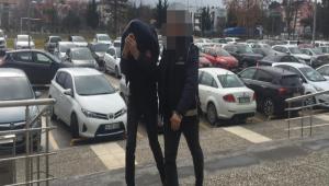 �nce m��terileri sonra kendisi k�sk�vrak yakalanm��t�