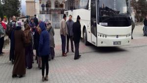 UMREC�LER DUALARLA KUTSAL TOPRAKLARA U�URLANDI