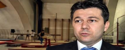    O Caddeye Suat �elen �smi Verildi