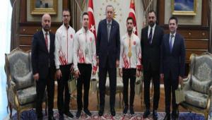 CUMHURBA�KANI ERDO�AN C�MNAST�K FEDERASYONU BA�KANI CELEN VE C�MNAST�KC�LER� KABUL ETT�