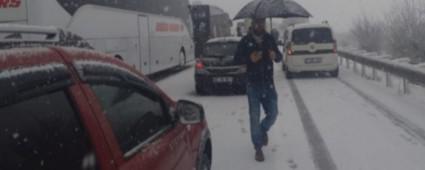 BEREKET YA�DI YOL ULA�IMA KAPANDI