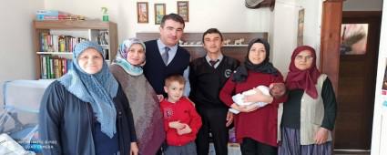 Fatih Kavak\'tan �Ho�geldin Bebek� ziyareti