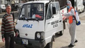 Belediye, ara�lar� �cretsiz dezenfekte etti