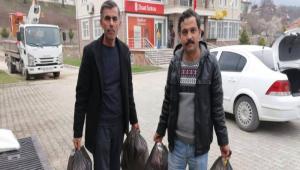 65 ya� ve �st�ne yard�m paketleri ula�t�r�ld�