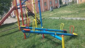 �ocuk oyun gruplar� tamir ediliyor