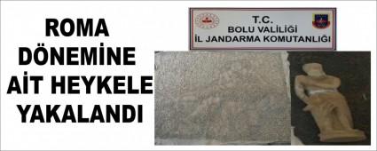 ROMA D�NEM�NE A�T HEYKELE YAKALANDI