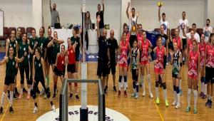 SULTANLARIMIZ KAZAK �AMP�YONUNU 3-0 �LE GE�T�